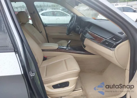 2011 BMW X5 xDrive35I/xDrive35I Premium/xDrive35I Sport Activity from USA, damaged, VIN 5UXZV4C55BL401261